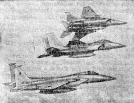 Японские самолеты F-15 американского производства